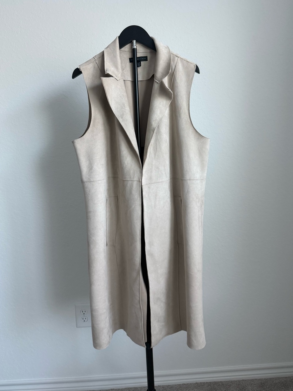 Joan Vass Sleeveless Long Vest in Light Cream
